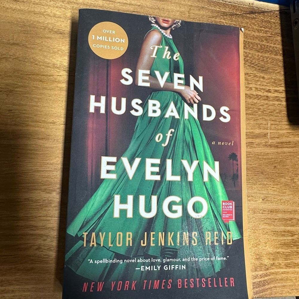 The Seven Husbands of Evelyn Hugo Taylor Jenkins Reid Paperback Novel Fiction